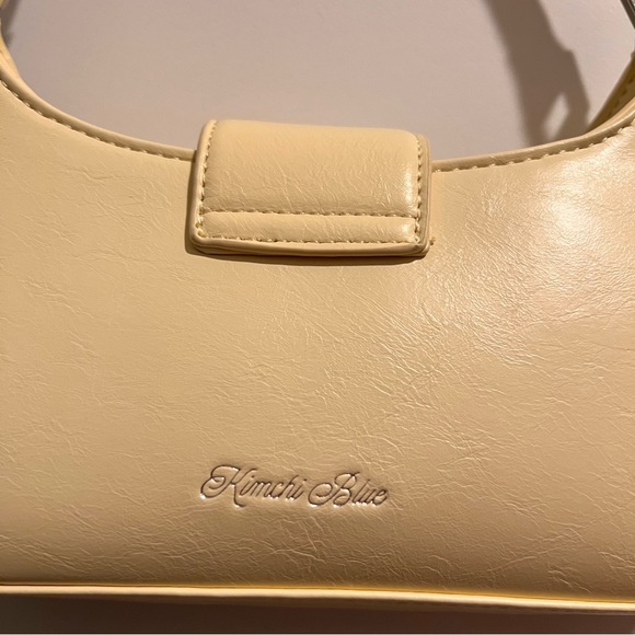 Kimchi Blue Cream Shoulder Bag Bow Detail Coquette Baguette Purse - Picture 4 of 4